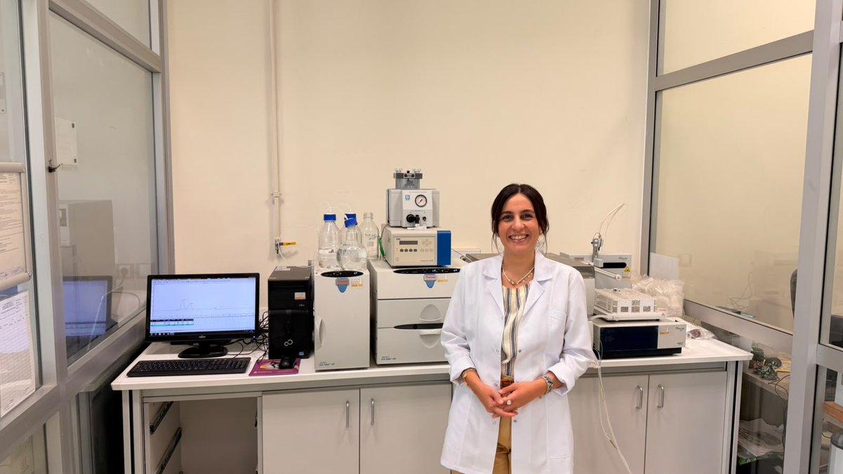 HituKurumsal's tweet photo. TÜBİTAK destekli “Mikotoksin Analiz Eğitimi” Hitit Üniversitesinde düzenlenecek.

Hitit Üniversitesi Teknoloji Merkezi öğretim elemanı Öğr. Gör. Dr. Çağla Kayişoğlu'nun yürütücülüğündeki proje; gıda güvenliği alanındaki teorik bilgileri uygulamalı laboratuvar çalışmalarıyla buluşturacak.

✍️ https://t.co/5gzKGahdKV

#HititÜniversitesi @ProfAliOzturk