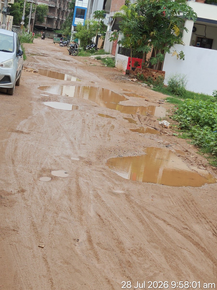Tauheed_LLB's tweet photo. Hon'ble @Collector_KNR Madam and @MC_Karimnagar,
Citizen Colony and Razvi Chaman areas come under the limits of Karimnagar MCK. However,  residents are currently facing these difficult conditions.
We kindly request you to take immediate necessary action. 
Thank you, https://t.co/XjfT1aaY5E