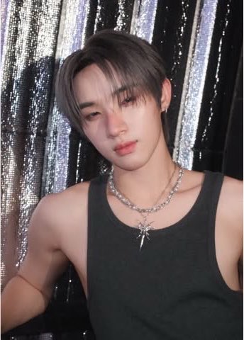 buhuge's tweet photo. พอแล้ว หวงจนไม่รู้จะหวงยังไงแล้ว ㅠㅠ https://t.co/WGMNnJN8MM