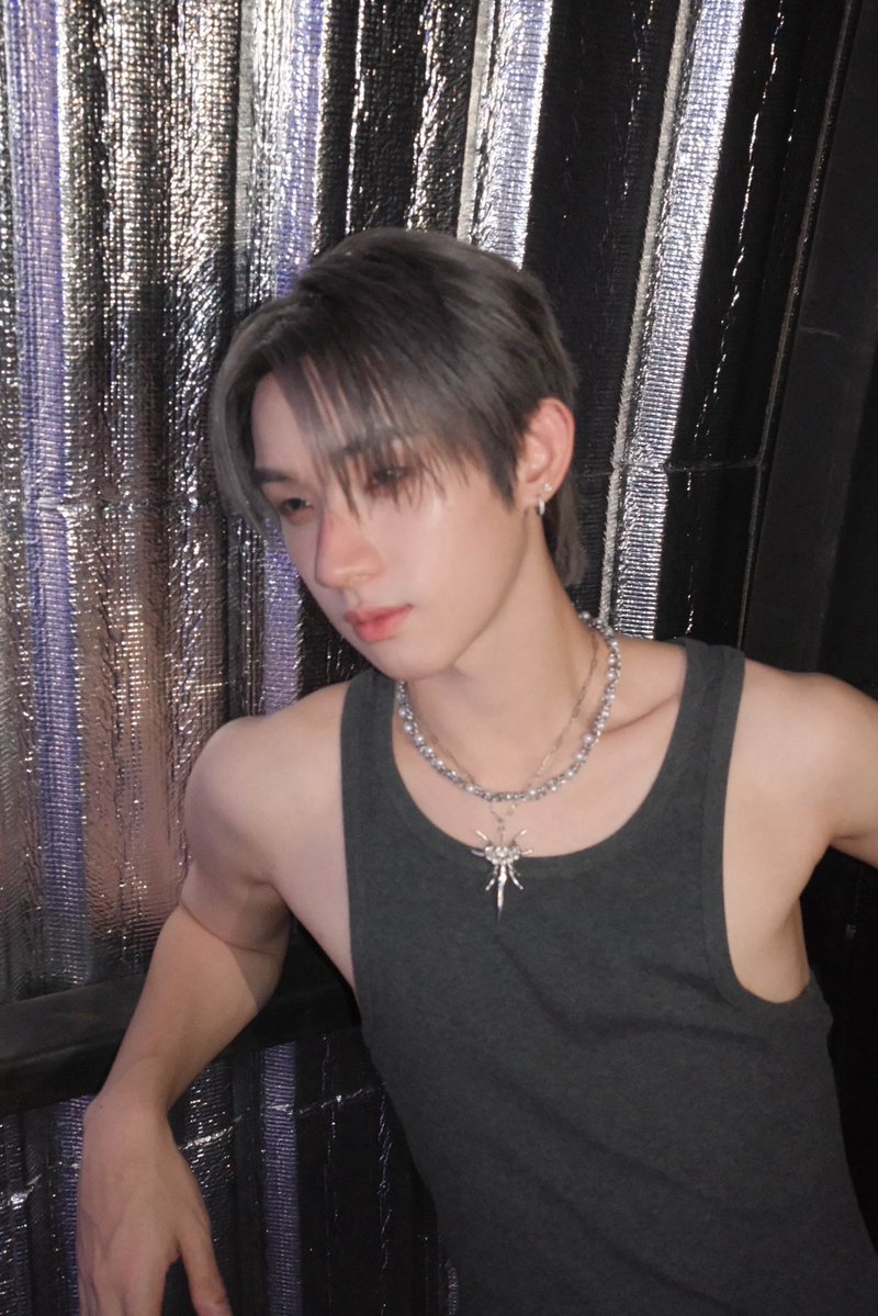 buhuge's tweet photo. พอแล้ว หวงจนไม่รู้จะหวงยังไงแล้ว ㅠㅠ https://t.co/WGMNnJN8MM