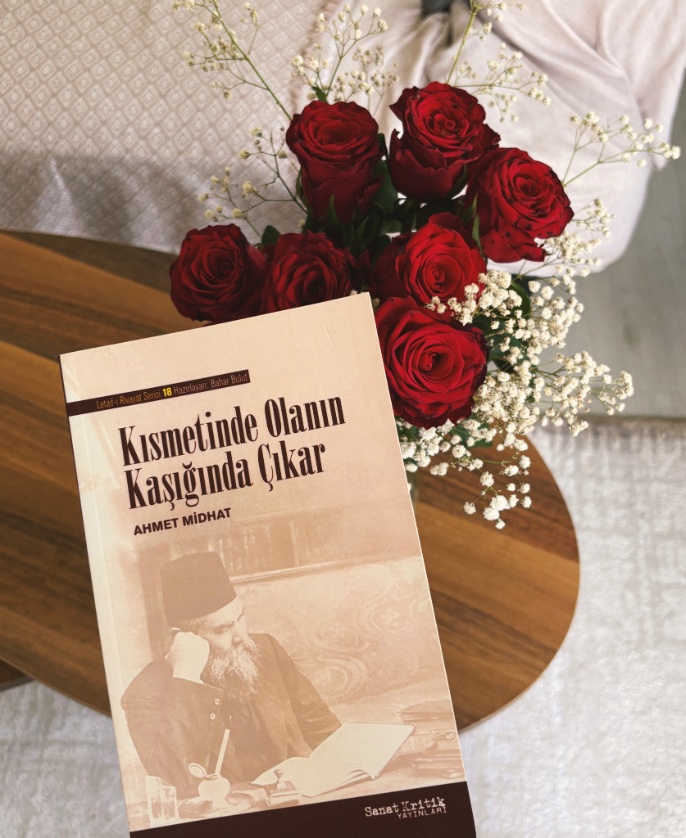 _baharb's tweet photo. iki çiçek #ahmetmidhatefendi 

@sanatkritikitap https://t.co/nuvjOeCrBF