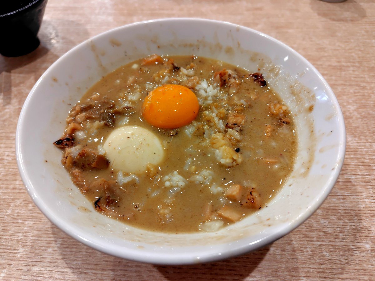 men_nomimono's tweet photo. #麺屋伊藤 
味玉鳥白湯 白醤油
冷やし熟成白醤油
チャーシュー飯

12連勤からの、自分ご褒美に🙂
鳥白湯を好きなようにワシワシ喰う
��からのチャーシュー飯をダイブ！
タレの甘みが良い感じの仕事してKK
お初の鳥チャーシューも美味かったぞ😋

ご馳走様でした(｡ᵕᴗᵕ｡)
 #らーめん
 #犬山市 https://t.co/5YWwDpimod