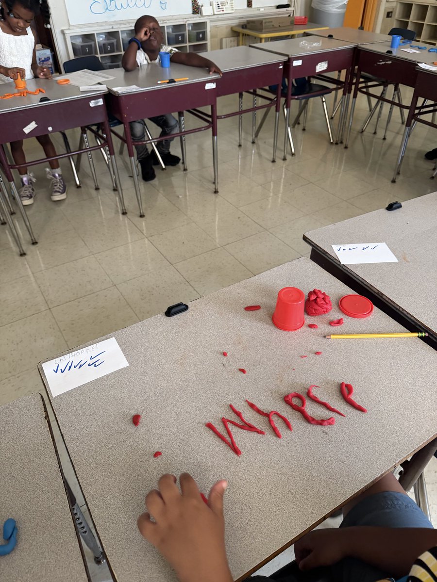 MsRodgersW3's tweet photo. Expanding our minds in the summer with hands on learning ! 

#FPCSWD
#Journeyto30
#OneFriendship
#AspireMore
@FPCS_Woodridge
@FriendshipPCS https://t.co/gH8uiNXr35