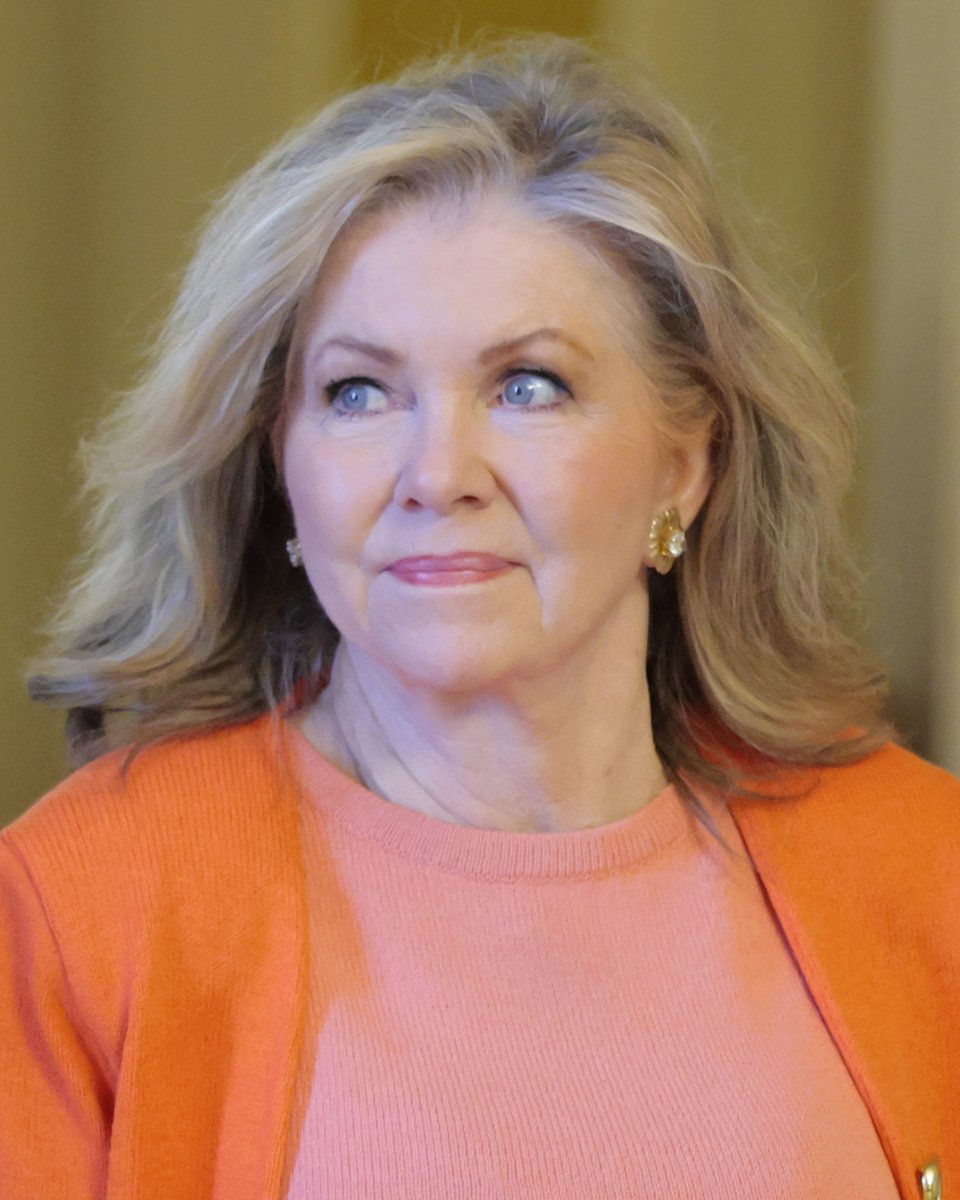 NEWSMAX's tweet photo. Sen. Marsha Blackburn won Tennessee's Republican primary for governor, emerging as the heavy favorite against Democrat Memphis City Councilor Jerri Green in November. MORE: https://t.co/U8Jn7I2mP7 https://t.co/J7NVA9a7fx