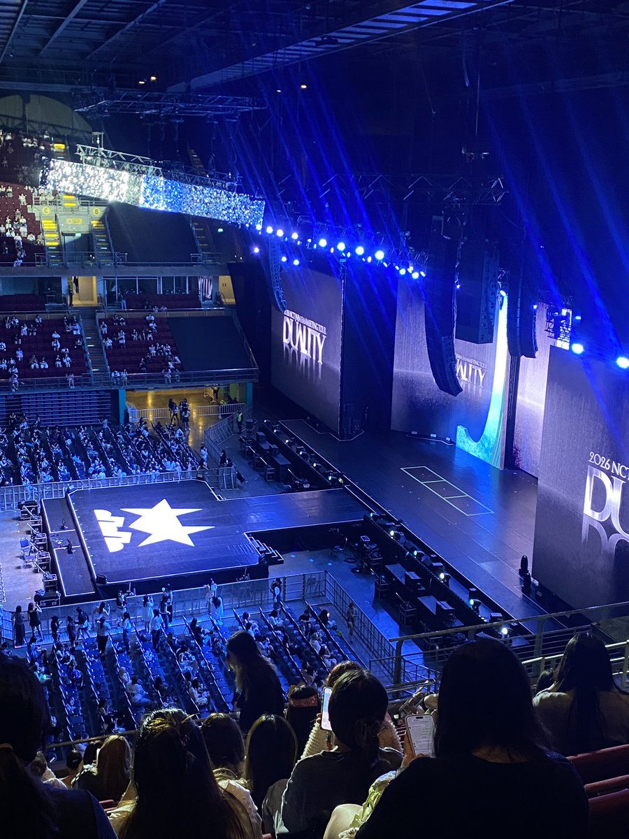 chim_panship's tweet photo. ดอย 2,600 เขินว่ะ
#NCTJNJM_FANMEETING_TOUR_in_BKK https://t.co/dLVFlo2Jaw