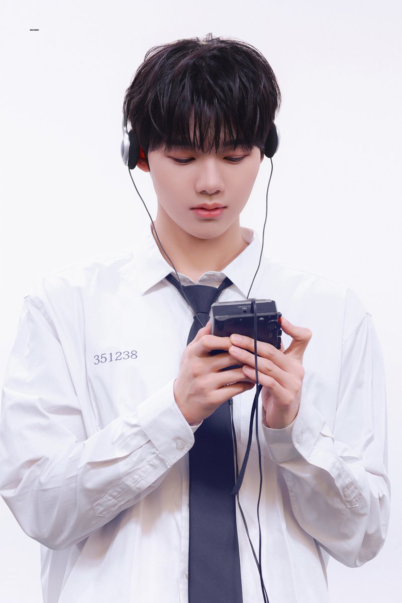 escreamii's tweet photo. 260801
#idntt #김은성 #아이덴티티 https://t.co/FKE9Q3u9kb