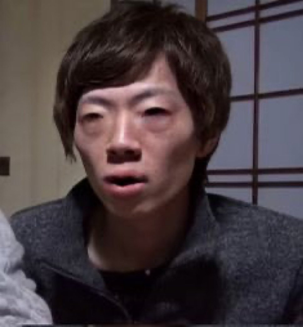 vkkgl's tweet photo. 暇すぎて普通に学校行きたい https://t.co/bUuif9JFfL
