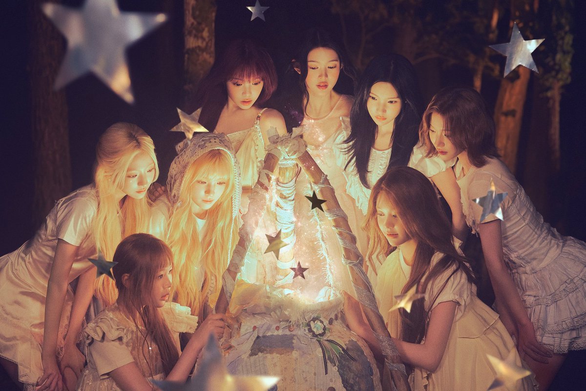 S2cretDiaries's tweet photo. In the middle of the night, where everyone else resting their eyes, here comes the summer magic love potion. Coming magically from the wishing stars, from your deepest desires. What are you truly wishing for? Let’s make the night most iconic one. 🌟🪄 https://t.co/PPPc8Ui54Z