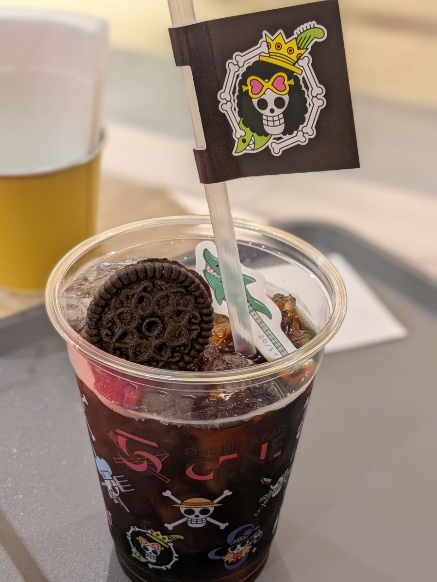 tein_caffein's tweet photo. 有給使って学校行くの気持ち良い
食べてみたかったの食べれたしにこにこです
私は定食という不健康栄養食を愛してる https://t.co/B98cLBaY0W