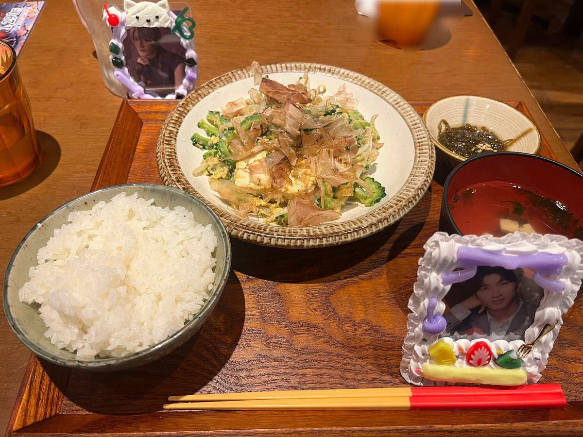 19_hmk_23's tweet photo. お昼は離脱しておともだちたちに会いに行ってきた🫶✨ともだち作のかわいいカードケース集合😻❤️ https://t.co/iGdtIaZNig
