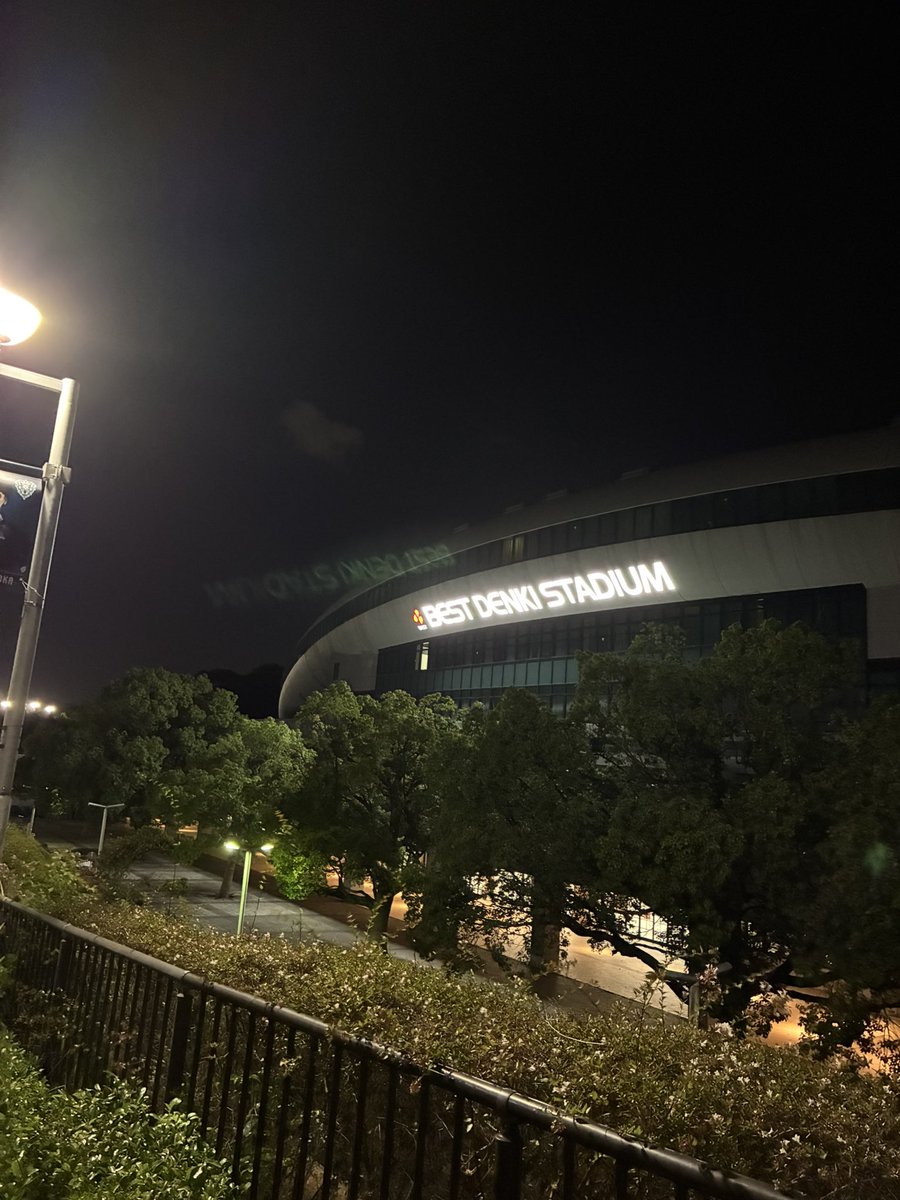 ash_vk05's tweet photo. シート貼り完了明日楽しみ https://t.co/GWPXFaJQg5