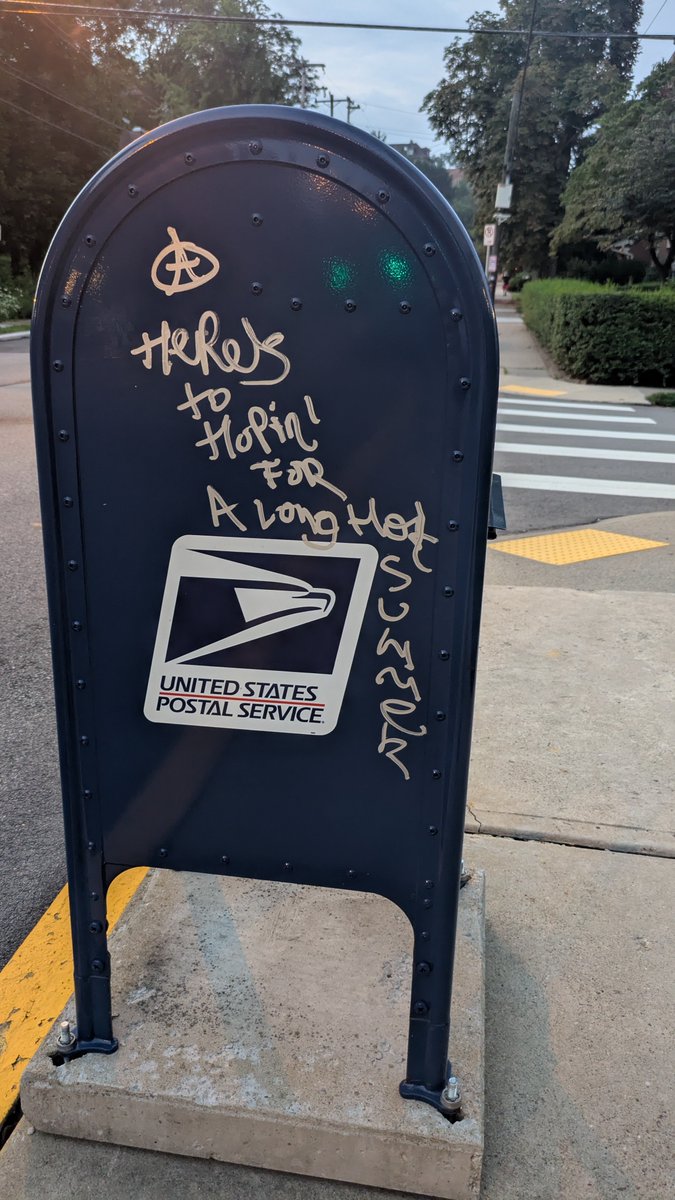 pghgraffiti tweet picture