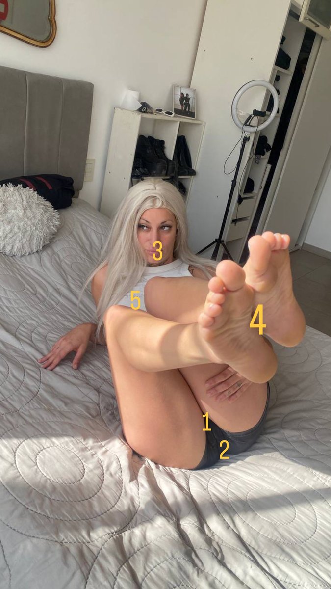 Jazzsugar_'s tweet photo. Where do you want to 💦 https://t.co/rvj44rc0Jj