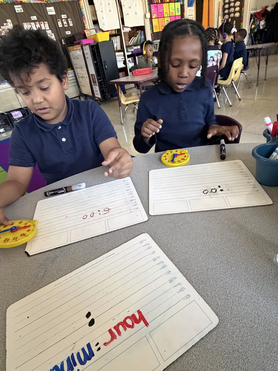 MsRodgersW3's tweet photo. There’s never a bad TIME ⏰ when we’re learning ! 

#FPCSWD
#Journeyto30
#OneFriendship
#AspireMore
@FPCS_Woodridge
@FriendshipPCS https://t.co/9m4CcYb22O