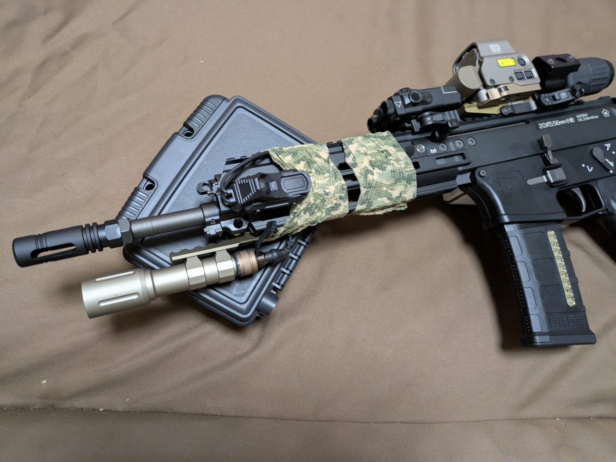 akutokuRTS's tweet photo. 20式届きました、早���周辺機器取り付けしました、かっこいいです。 https://t.co/QpEkRT0ekc