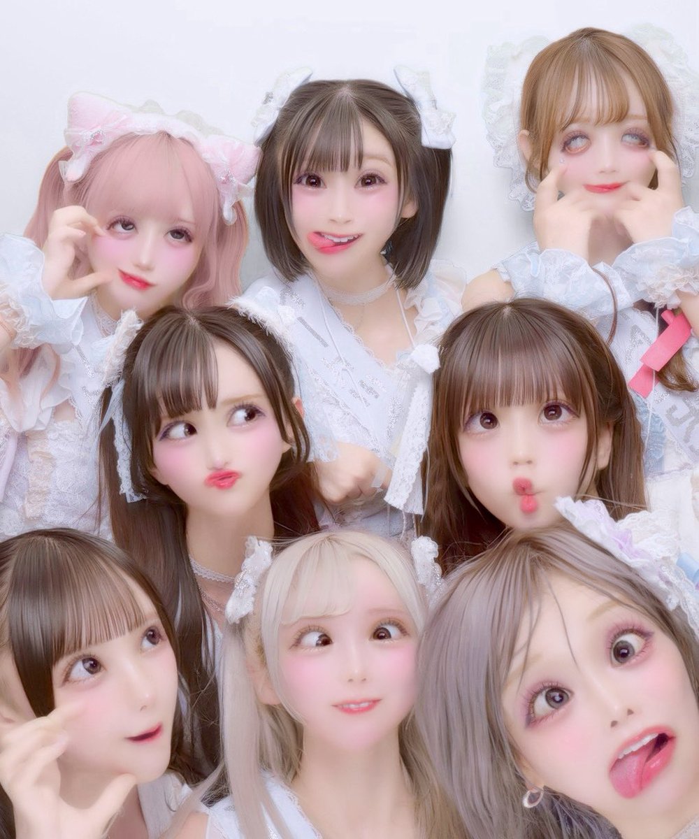 Yoruamiofficial's tweet photo. 🚨ツアーファイナル一般発売 21:00~🚨
. ⟡┈┈┈┈┈┈︎✧┈┈┈┈┈┈︎⟡.
      🚂Summer Tour 2026💨
         ~NIGHT DAYLIGHT~
·.⟡┈┈┈┈┈┈︎✧┈┈┈┈┈┈︎⟡.·
 
みんなー‼️チケットってもちろんGETしてくれるよね⁉️💭
ツアーファイナル来てくれないとこの顔で夢の中で追っかけ回すからね〜👻💨

🎟 この後21:00より一般発売開始❕
https://t.co/g2Te03xUhM

#よるあみ