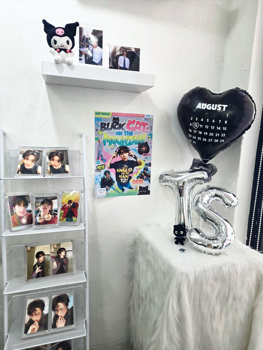 Bn4d00er's tweet photo. 💜⛰️🐈‍⬛🎂
#BLACK_CAT_on_the_MOUNTAIN 
#BOYNEXTDOOR #태산 https://t.co/egieMZJd2R