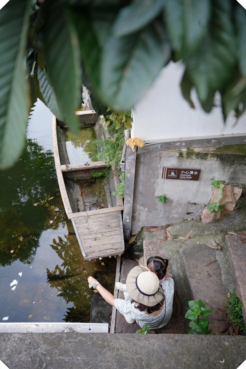 JMastroni's tweet photo. Spent my morning wandering around the sun-dappled old streets, sipped warm local coffee from a tiny shop, and stumbled on a hidden garden full of blooming jasmine. Perfect slow travel day!， https://t.co/aw9fHk3gLt