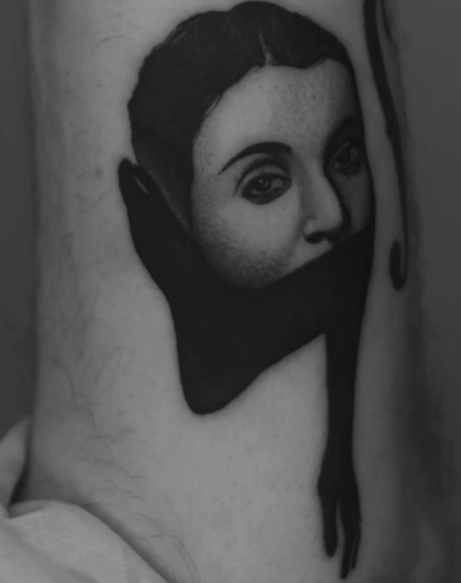 supertramp162's tweet photo. Elbow tattoo!

#tattoart #blackwork #surrealism #tattooed https://t.co/8AeN0SFz6N