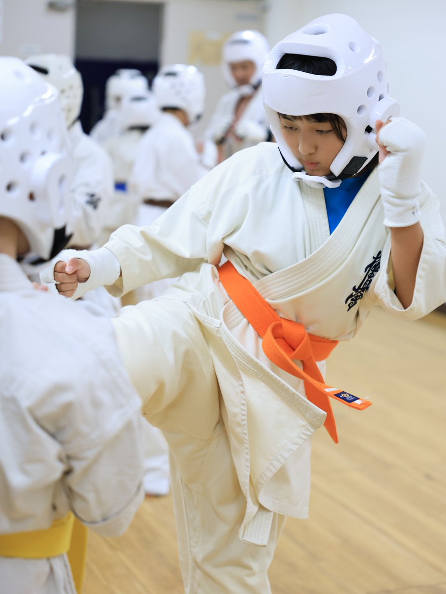 okuda_dojo's tweet photo. 押忍！今日の住之江道場！
今日は大会前最後の稽古でした！
日曜日は思いっきりいこう！

空手で変わる未来がある。
I.K.O.N.極真会館 大阪南海支部 住之江道場
大阪市住之江区浜口東１丁目１−１３ 住吉公園体育館

大阪南海支部のホームページはこちら
https://t.co/Fsv9I3ucLo
または「大阪南海支部」で検索！

#住之江区 #空手教室 #極真会館 #大阪南海支部 #住之江道場