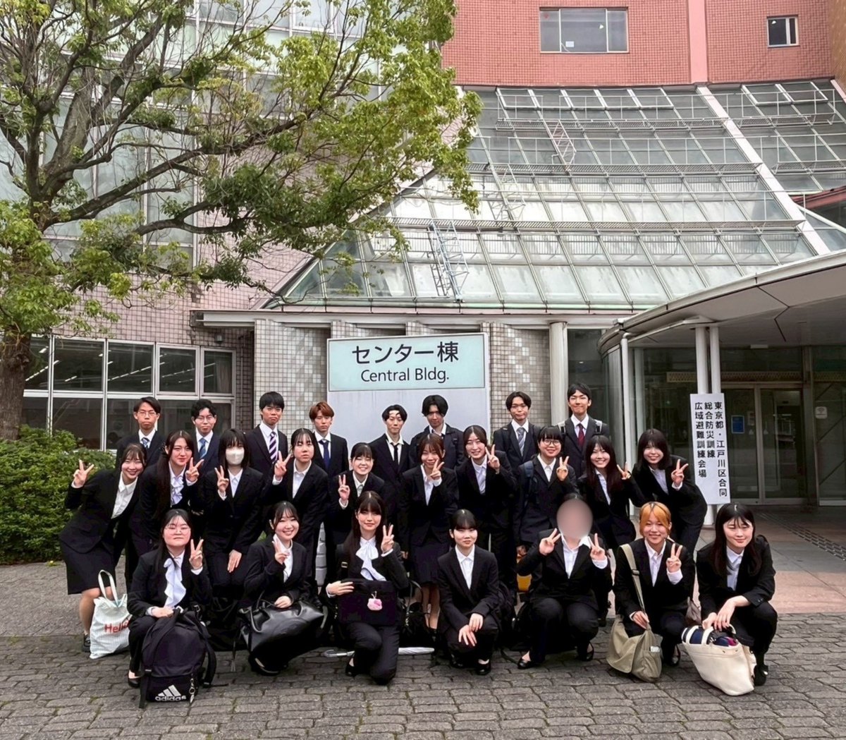 dohokai_'s tweet photo. 7月4日・5日、東京にて開催されたJapan Cup 2026に参加しました❗

この大会は国際法の模擬裁判の大会で、１回生が中心となり出場しています。
準備期間が短く大変だったと思いますが、みんなで協力して高い壁を乗り越え、立派に弁論をしていました✩.*˚ https://t.co/bCFzLRcSZ6
