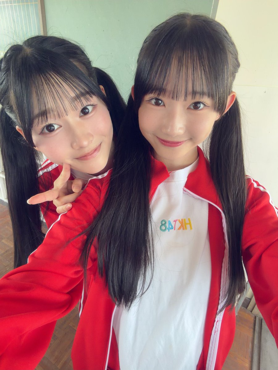Riria_hkt7's tweet photo. みなさん今日はちょっと涼しかったきがします.ᐟ.ᐟ

ツアーまで残り少なくてうれしい͈ᴗ̀ ̫ᴗ́ ͈♩
たのしみすぎるよおやすみなさいりりあよりぴぴ🍓❤️❤️同じツインテール>ᴗ< https://t.co/0gt3xaZkRy