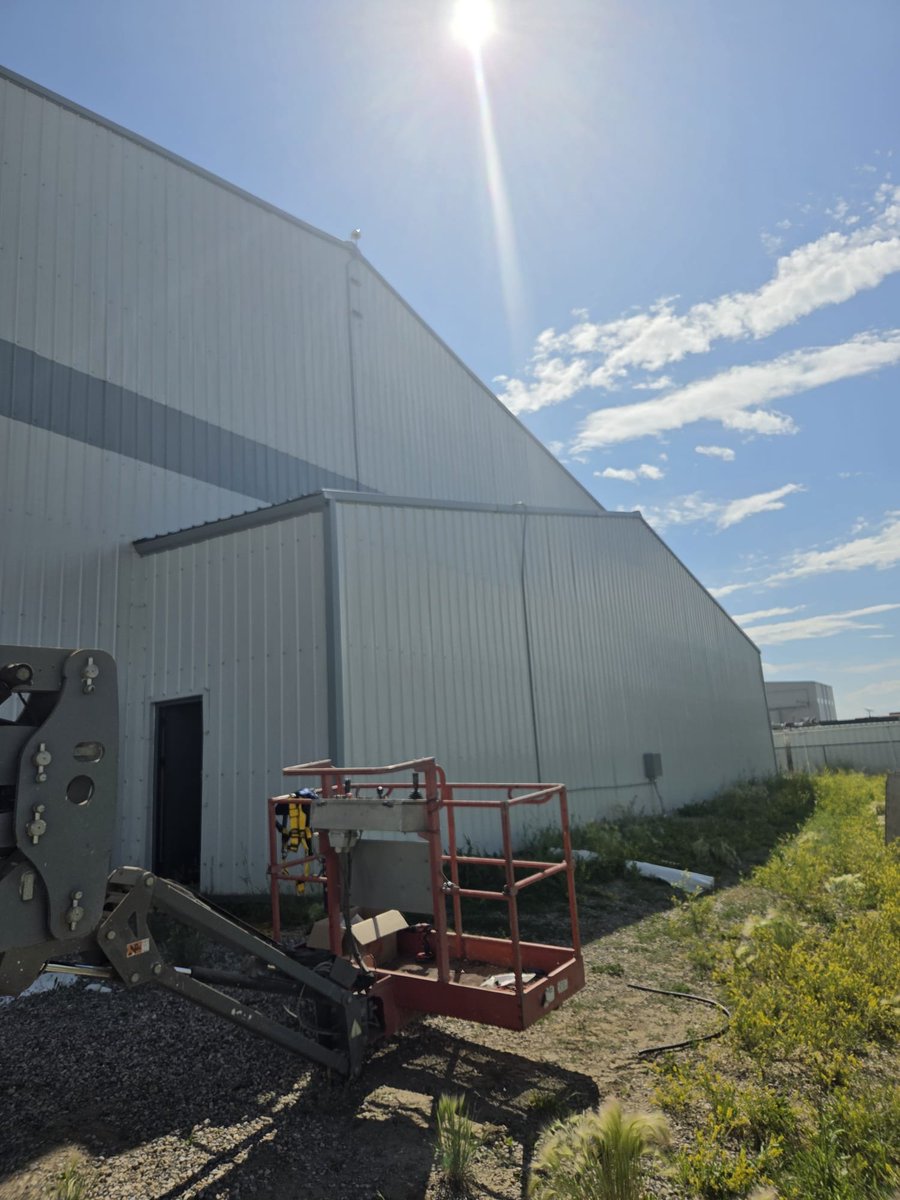 MetaconCanada's tweet photo. We just deployed two more GNSS network base stations for high accuracy NTRIP coverage in South Calgary and Okotoks! https://t.co/wS2QBk6zh4
