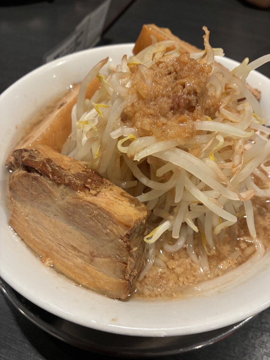 x0you231's tweet photo. うおおお夏休みだああああ
メガ豚チョップ🐷 https://t.co/XzzKvZkgei
