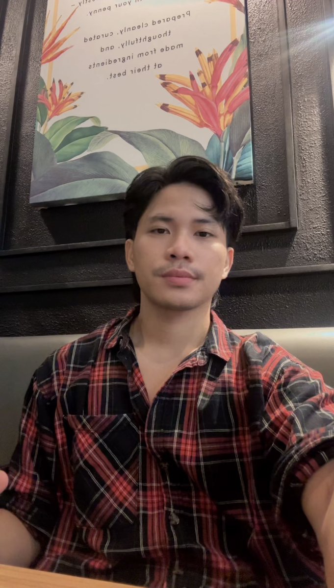 yowitszanny's tweet photo. can i be ur bot? 🤭 https://t.co/lt1tu4LU2E