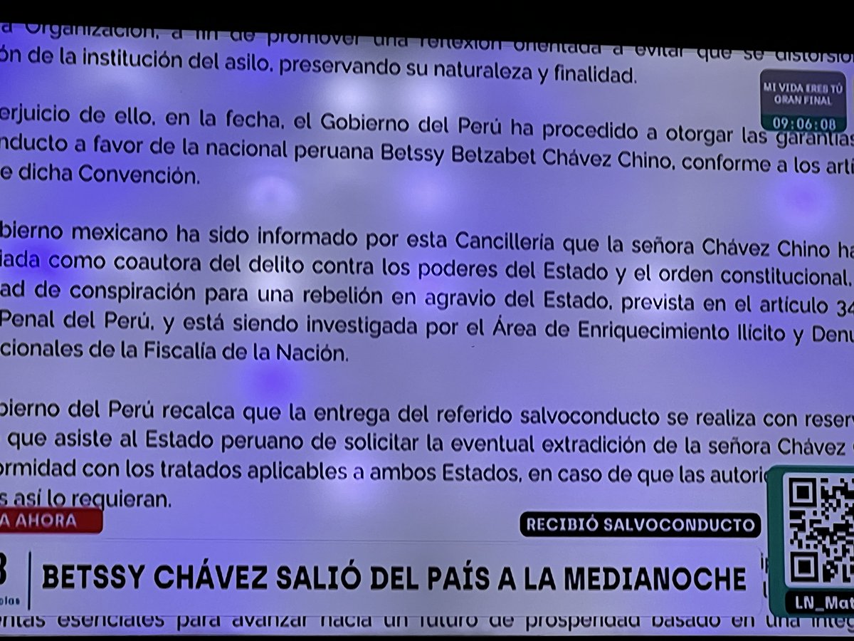 AlcortaLourdes's tweet photo. Que fue….?? Que sorpresa…??
O sea para establecer relaciones con México…. la exigencia d la Pdta Sheinbaum implicaba q había  q darle salvoconducto…?? Una grosera extorsion….No pues.
No importó para nada su participación clara y abierta con el golpe q dio Pedro Castillo? https://t.co/xOADcZDLQb