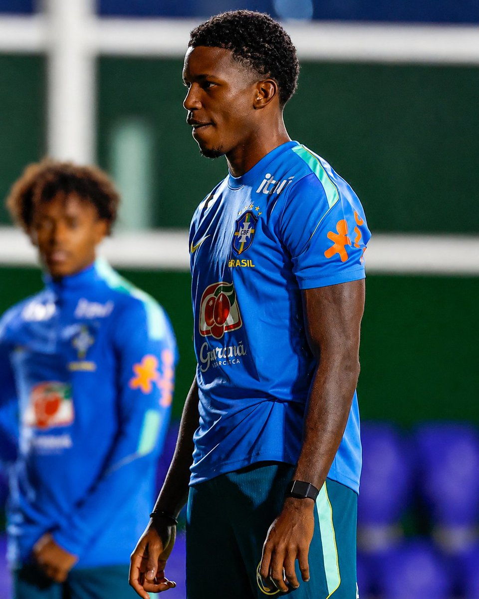 ecbahia's tweet photo. 🇧🇷 Boa sorte, Ruan! Nosso #PiveteDeAço vem treinando com a seleção brasileira sub-20 desde terça e enfrentará a Bolívia, domingo, em amistoso na Granja Comary. #BBMP https://t.co/HlZlRzSGHq