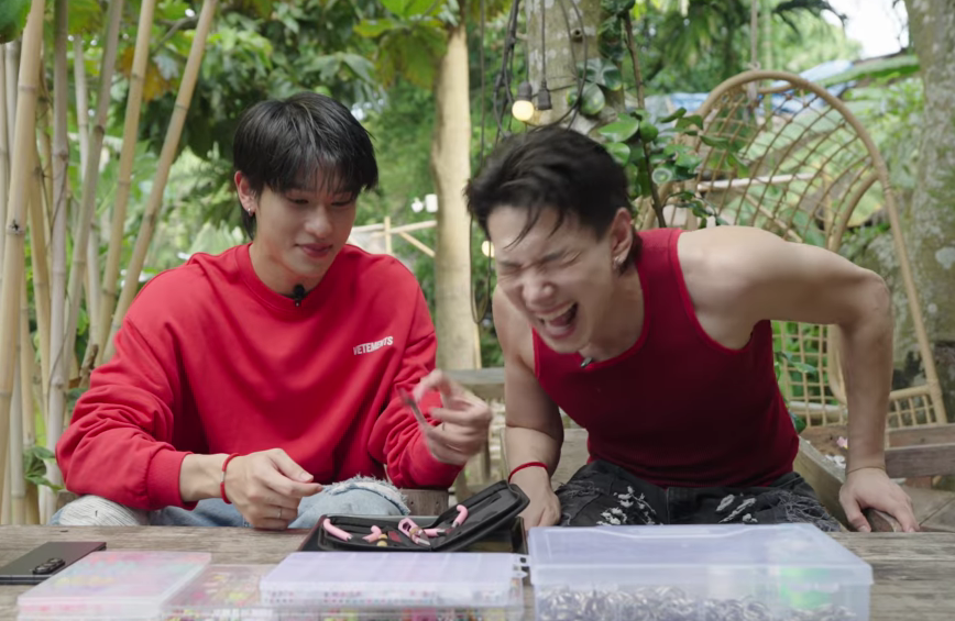 Daou_Road's tweet photo. introvert extrovert 

#ต้าห์อู๋ออฟโรด #DaouOffroad https://t.co/pGyD9aOVws