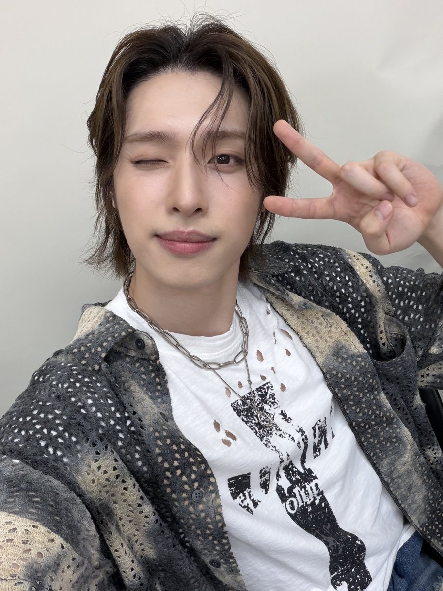 gaon_bbl's tweet photo. 🐥💭 • 7/8/26 • 9:01pm

📸 x2

now shall we go back to Seoul~~

my face is puffy today..

ㅋㅋㅋㅋㅋㅋ https://t.co/ls4WBrTitE