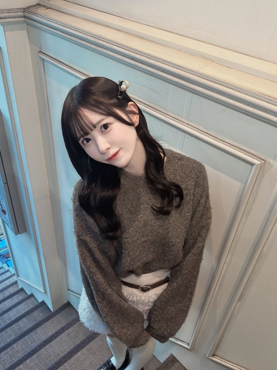 roa666's tweet photo. 毎日、ろあちゃんの素敵な写真を載せていきます！
もっともっと、ろあちゃんの事が好きになるはず！

ろあちゃんの応援よろしくお願いします(o･ω-人)

楠ろあアカウント⬇️
@TOT_roa 

TikTok⬇️
https://t.co/BCSfCKwLpf…

#楠ろあ https://t.co/48G6CdSpaa