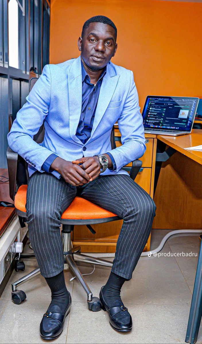 ray_omah's tweet photo. @BelgaLive1997 Time   with in our life style is always  short  but we need to always thank God  In course of life , sooo we sent our deepest condolences to the family and next media. Group for the loss of fresh blood  may his soul rest in peace https://t.co/TPI4uKSsgw