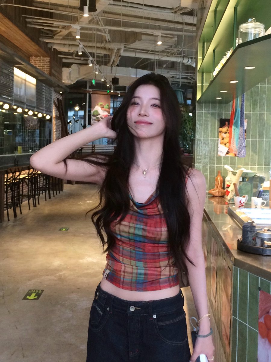 XUEYAOscaper's tweet photo. @DREAMSCAPEca Halo, saya Chelsea Clarissa Chang sebagai Xueyao bersedia sebagai Dreamers dan menyelesaikan misi Escapers. https://t.co/9zQ1z7wjVb