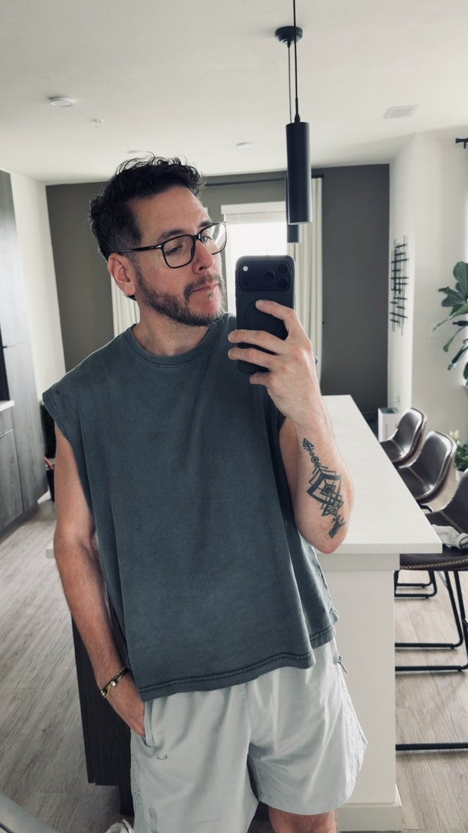 ea_Fonso's tweet photo. IG            vs            🟢
.
. https://t.co/dQ9PXyZ6qE