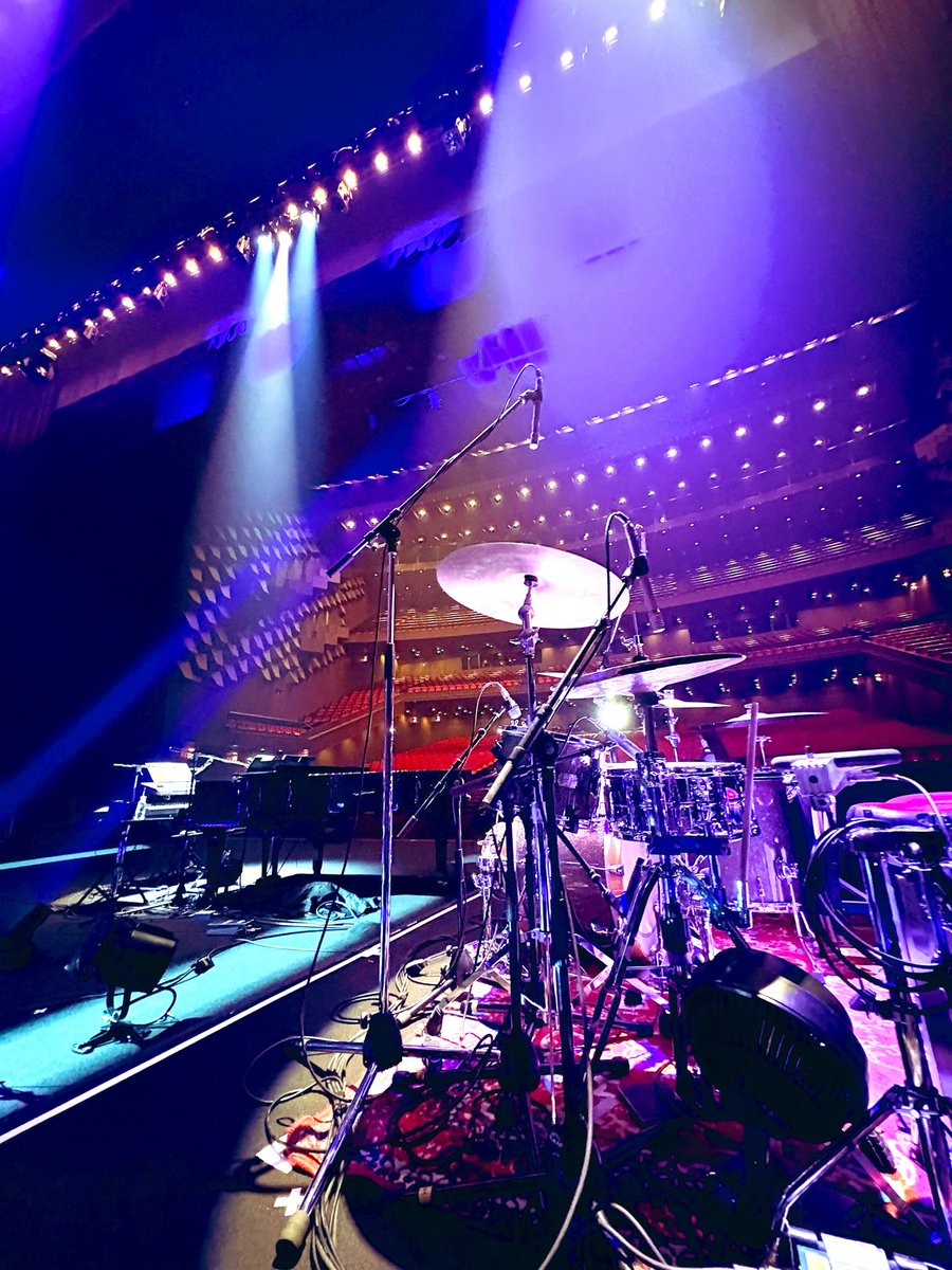 TomTamada's tweet photo. アンジェラ・アキ
「Angela Aki Tour 2026 SHADOW WORK」
at フェスティバルホール(大阪)
https://t.co/njyp7pmJXp https://t.co/JosLpkPn9F