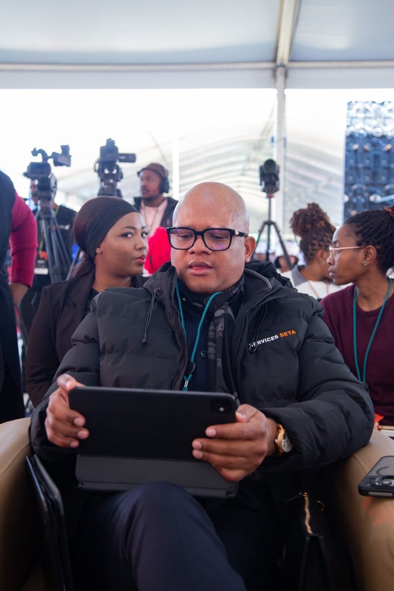 KingCpt9's tweet photo. A 24-month structured workplace placement gives young professionals the ideal environment, guidance, and time needed to sharpen their skills and contribute meaningfully to industry growth. #ServicesSETA #PowerX2 https://t.co/CtQqOgY9dU