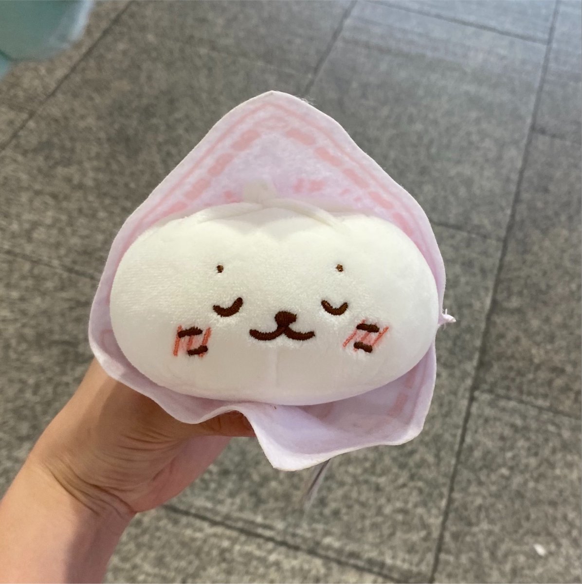 _______1849's tweet photo. しろすやまんも買ったよ https://t.co/TTMVneOYym