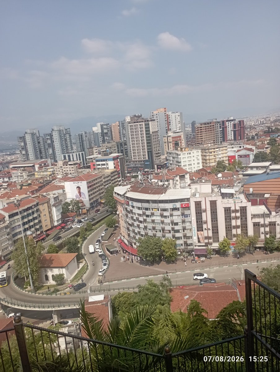 ali_ayse54's tweet photo. Topanedeyiz kimse yok mu buralarda çay ismarlayacak çift arkadaşlar https://t.co/Lik2K4xN4c