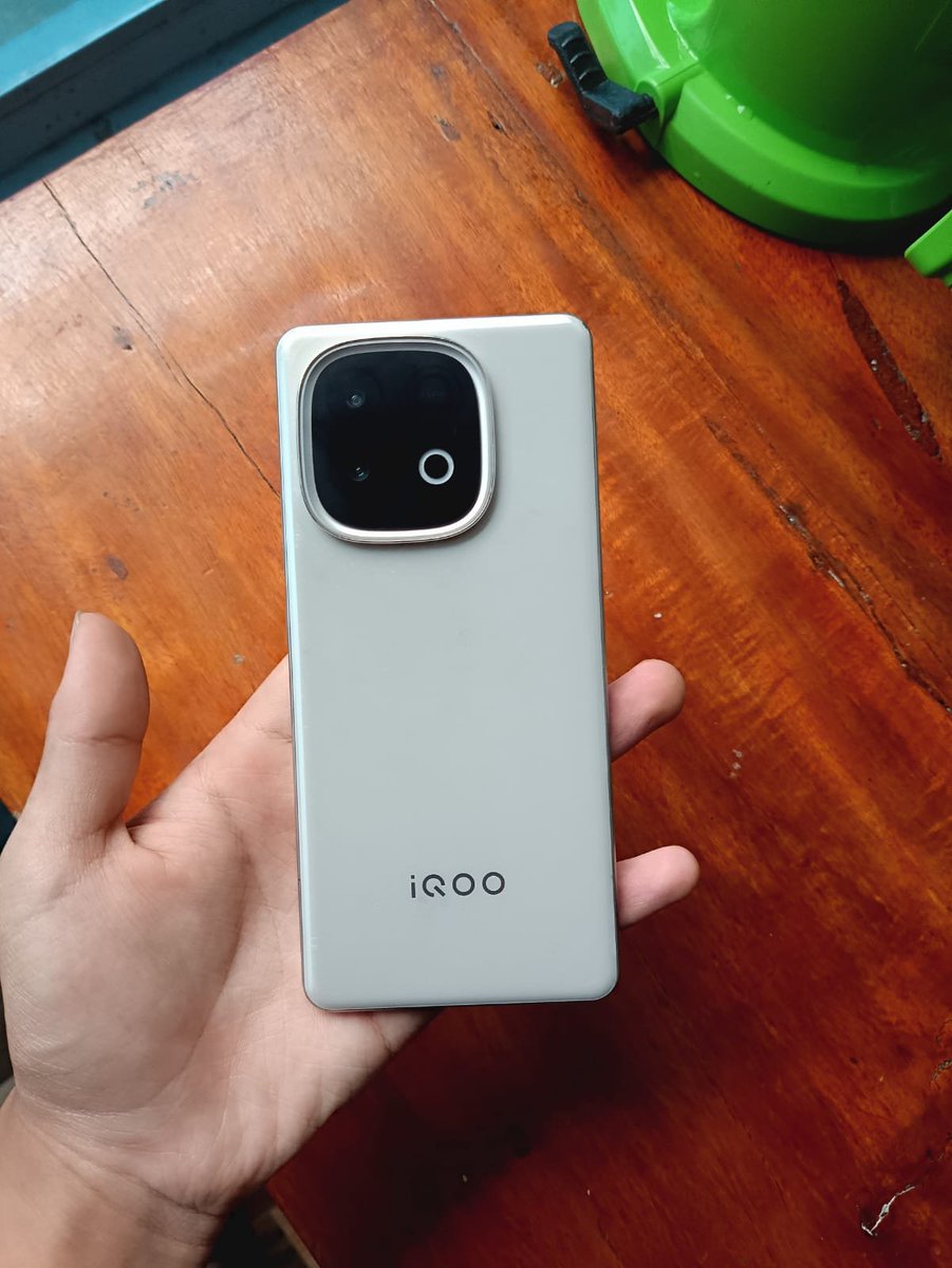 SAvennoho45265's tweet photo. Official July update BRICKED my iQOO Neo 10 at 13 month old just 30 days out of warranty
Updated before OTA warnings came out. Massive motherboard failures! Nearest center in Guwahati is 430+ KM from Nagaland
@iQOOInd @iQOO_Care @NipunMarya https://t.co/TWEHKEUi8s