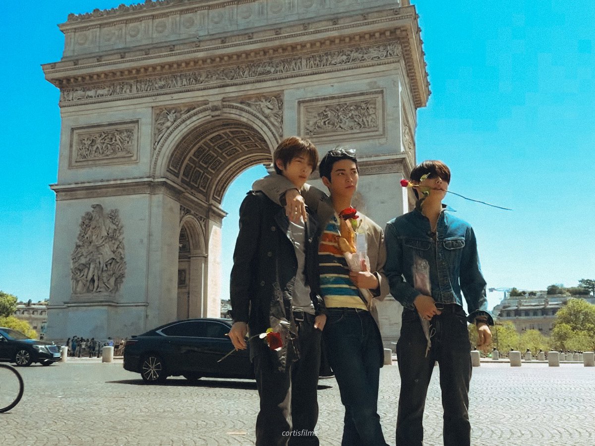 cortisfilms's tweet photo. team dior https://t.co/jhyjrzbBKM