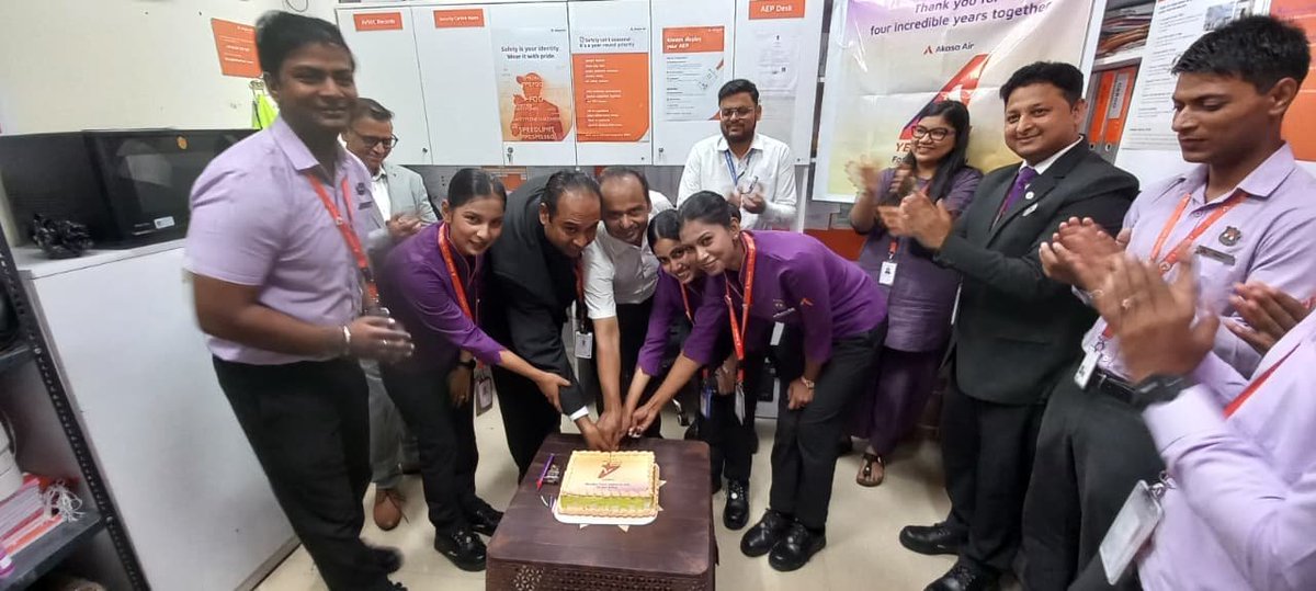 aaigopairport's tweet photo. Congratulations to @AkasaAir on completing four successful years! Delighted to celebrate this milestone and partner in strengthening regional connectivity while delivering safe, efficient, and passenger-centric air travel. https://t.co/BFadRIChVL