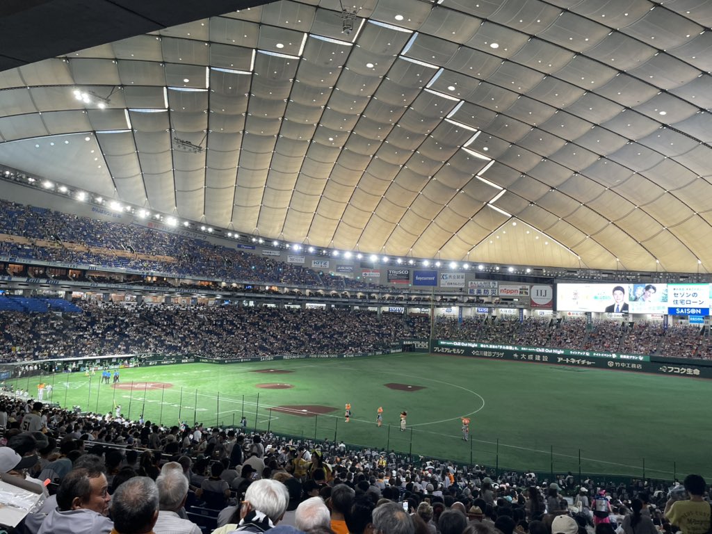 ikusatarako's tweet photo. クリーンな試合でした（二安打完封負け）

クリーンエネルギーに興味がある👀
#灯セみんなで に参加して、何か始めたい!

#読売ジャイアンツ の未来も全力応援📣

9/18まで選手のサイン入りユニフォームや6球団マスコットマイボトルが当たるチャンス🎁

詳細は👇
https://t.co/5iNXHTYdnd
@tomose_minnade