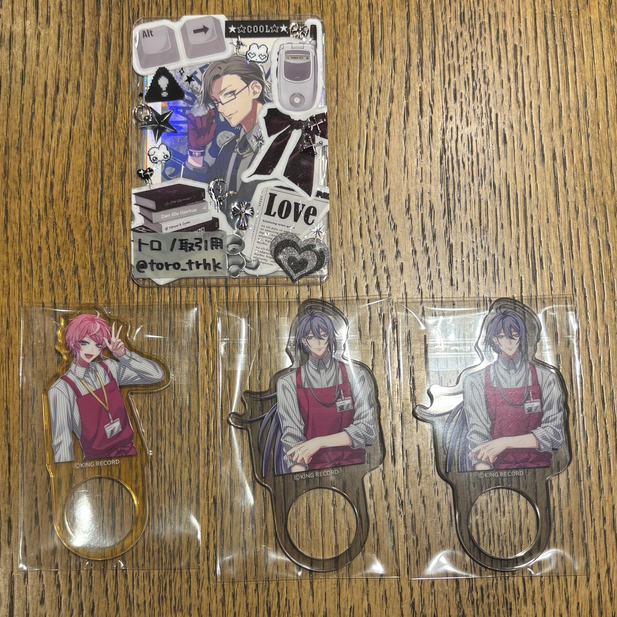 toro_trhk's tweet photo. 【交換】ヒプノシスマイク ヒプマイ
イオン くじ アクリル指輪

譲 /C賞 乱数、寂雷2
求/ C賞 銃兎

検索からでもお気軽にお声がけください🙇🏻‍♀️ https://t.co/OO0v1ICQrI