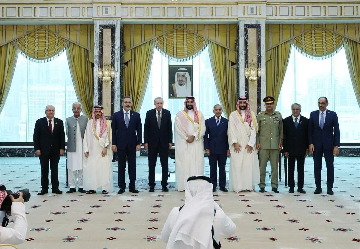 Aqqssaa12's tweet photo. Pakistan, Türkiye, and Saudi Arabia have shifted from bilateral ties to a trilateral defence framework—signaling that the regional balance of power is entering a new phase.The real significance goes beyond military cooperation. It is the clear message of collective deterrence: an attack on one will no longer be treated in https://t.co/hx1zaflRHz this the start of a new security architecture in the Muslim world—or simply a strategic response to a rapidly shifting regional order?Either way, the geopolitics of the region have just changed.This is not merely a setback for India. It is a reminder that in international relations, alliances are measured not by how many capitals a leader visits, but by who stands with you when the strategic equation shifts.Once again, Modi has shown himself to be a complete failure—a clown who has squandered the nation’s money on endless foreign trips while performing like a puppet for the cameras.Modi’s “Shining India” has become Drowning India.