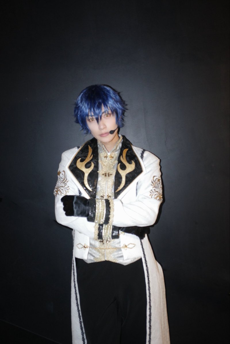 YUTA_KISHIMOTO's tweet photo. 『あんさんぶるスターズ！THE STAGE』
-10th Anniversary LIVE-

ぴあアリーナMM横浜公演初日にご来場いただきありがとうございました♪♪

楽しんでいただけたでしょうか？✨🍎

おひいさんに写真撮ってもらったら
ピント合っていませんでした🫠🫠🫠笑

#あんステ https://t.co/b31CL9hUCv