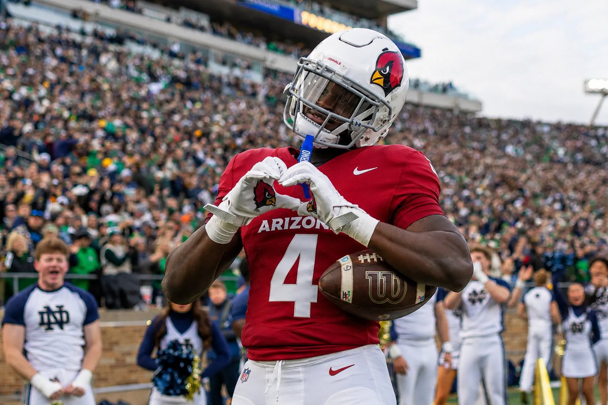 GBERGFF's tweet photo. You need to AVOID these three LANDMINES if you want to win your league in Fantasy Football for 2026:

Starting us off with...

Jeremiyah Love. ⬇️ https://t.co/xcQilPSTWH