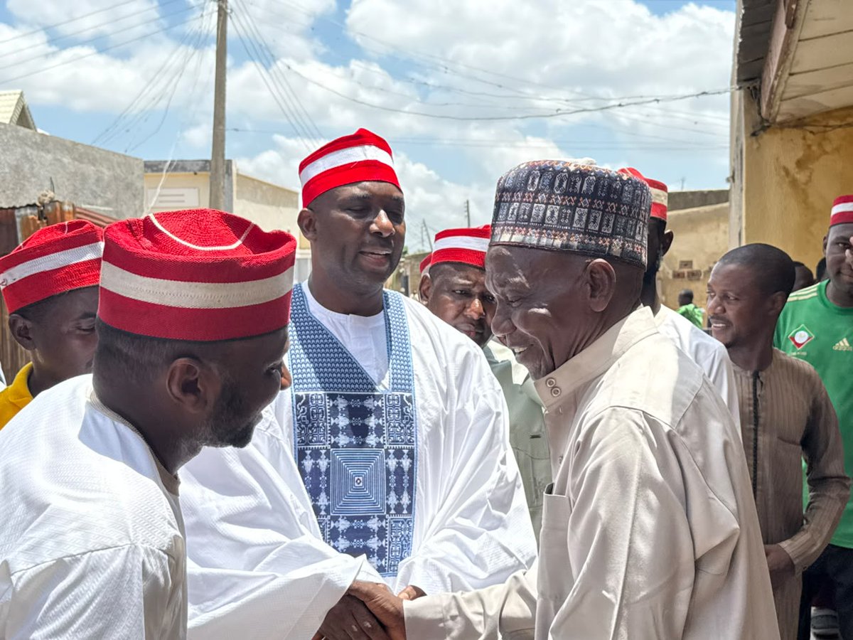 garbabawa6's tweet photo. Dambu, the humble and patient man, has no concern for anyone's hatred. He is known for his patience, dedication, and hard work. Keep moving forward for the development and progress of Tarauni Local Government.
Jumu'ah Mubarak!
Yarima/Maikano Media Team, TRN LG https://t.co/h35W3UIJbP